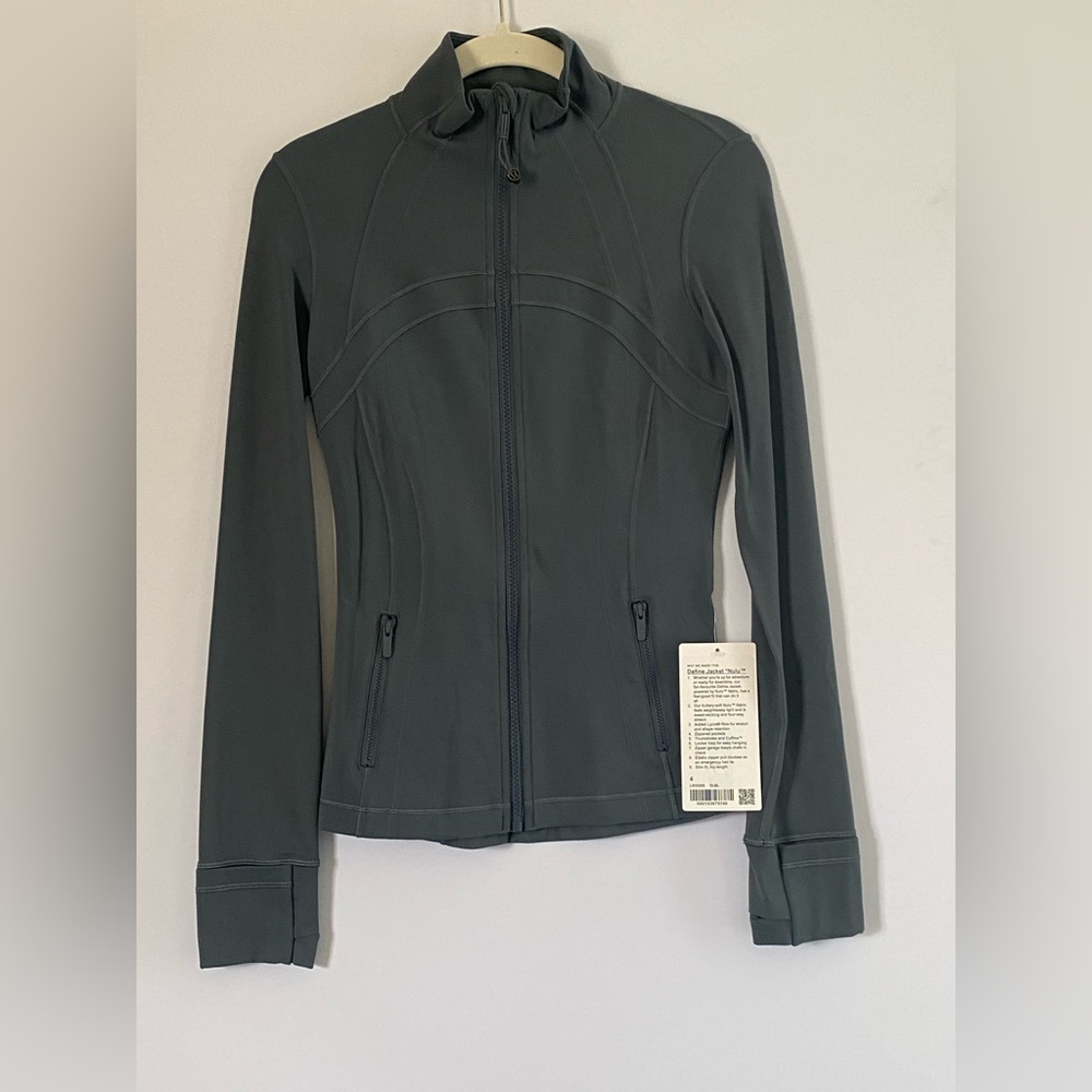 Lululemon Nulu Define - Oil Gray